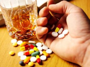 Antibióticos e efectos alcohólicos da combinación